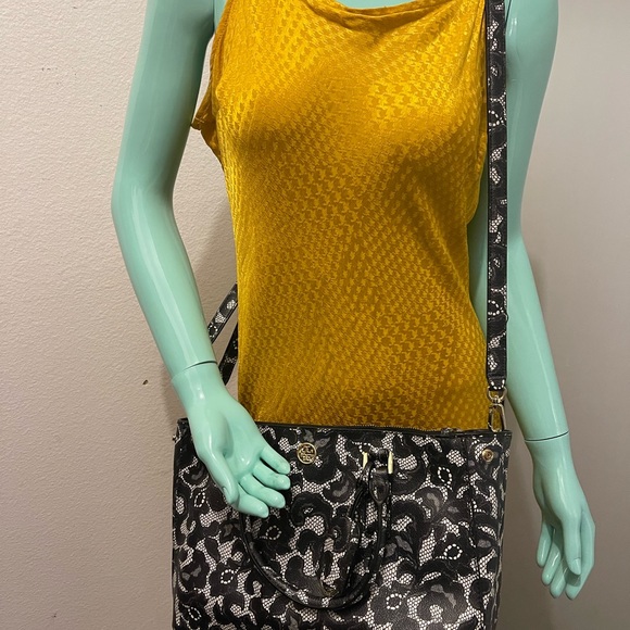 Tory Burch Robinson lace - Picture 1 of 7